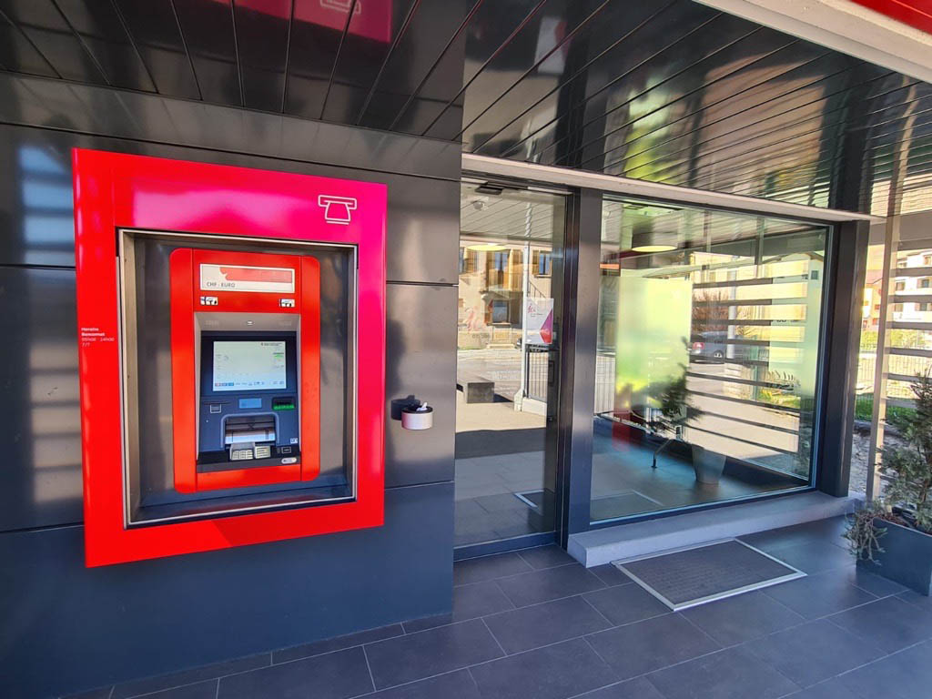 Talos Facade avec cover aux couleurs de l'établissement bancaire.