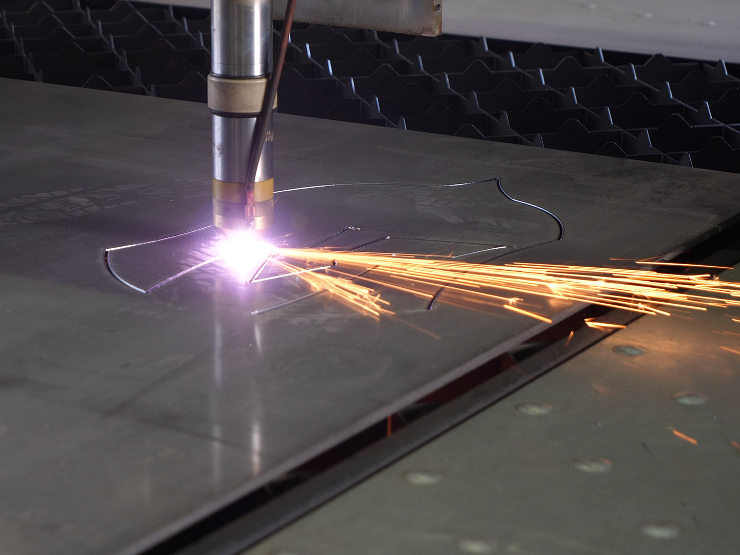 Logo découpé au laser